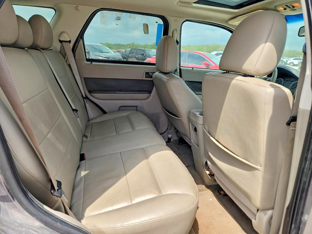 2011 FORD ESCAPE