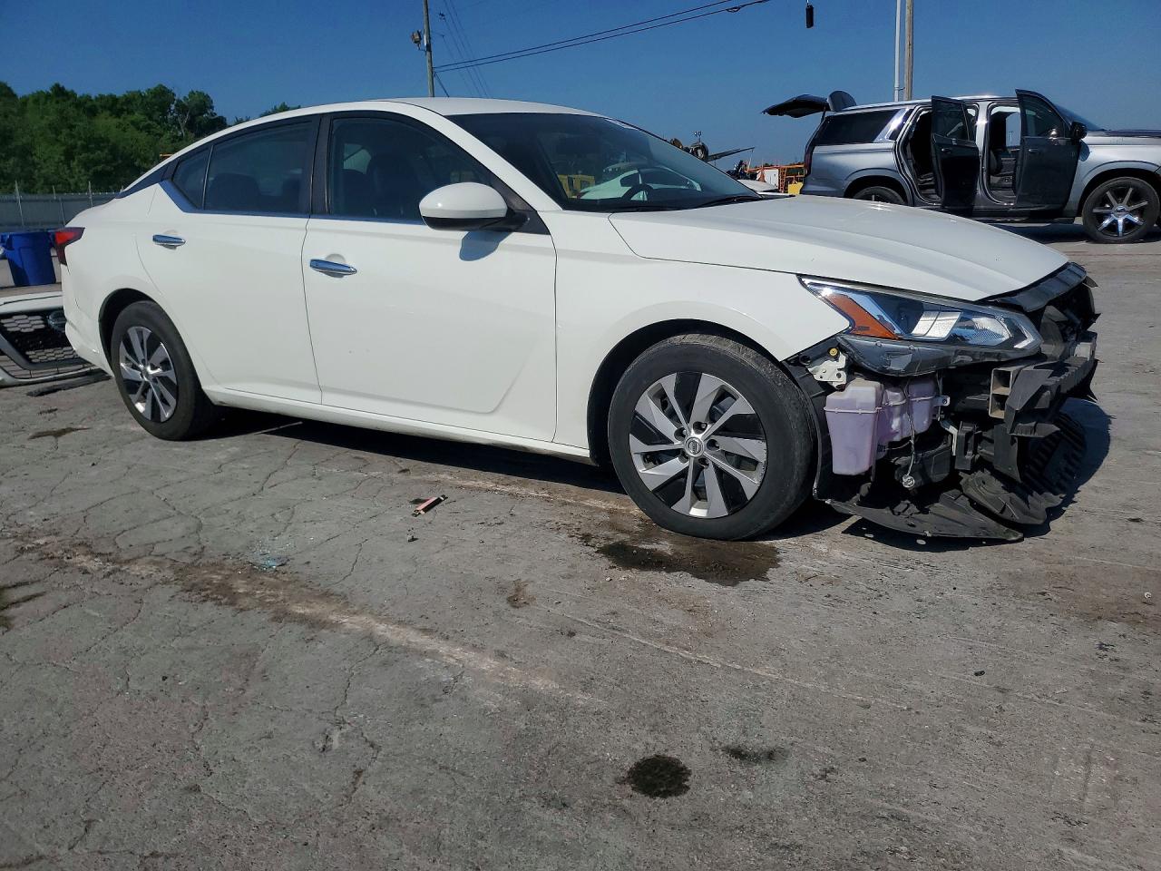 2020 NISSAN ALTIMA