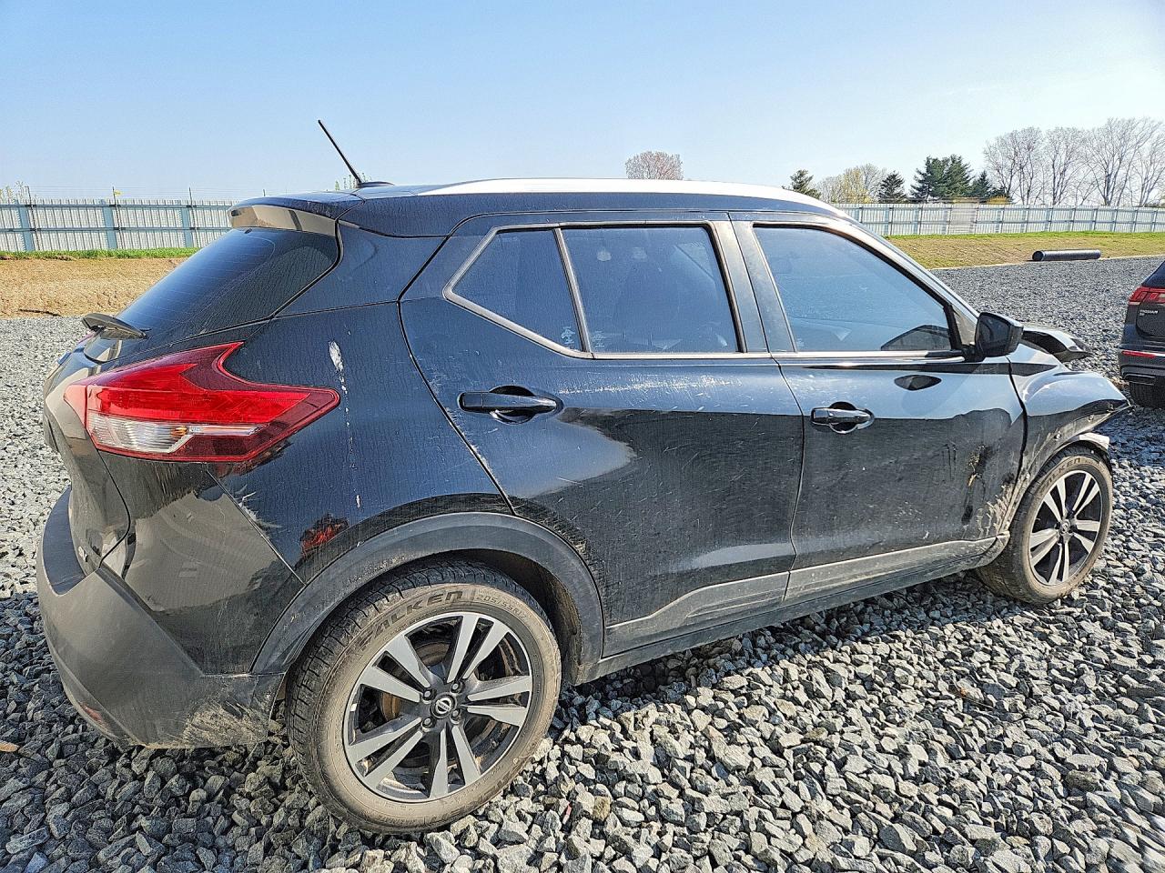 2019 NISSAN KICKS