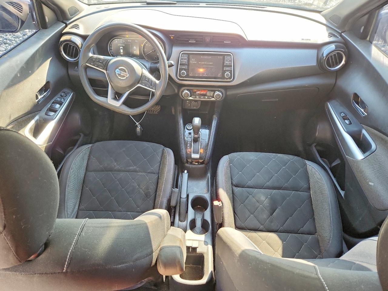 2019 NISSAN KICKS