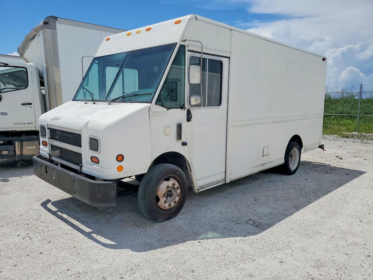 2004 WORKHORSE ALL OTHER