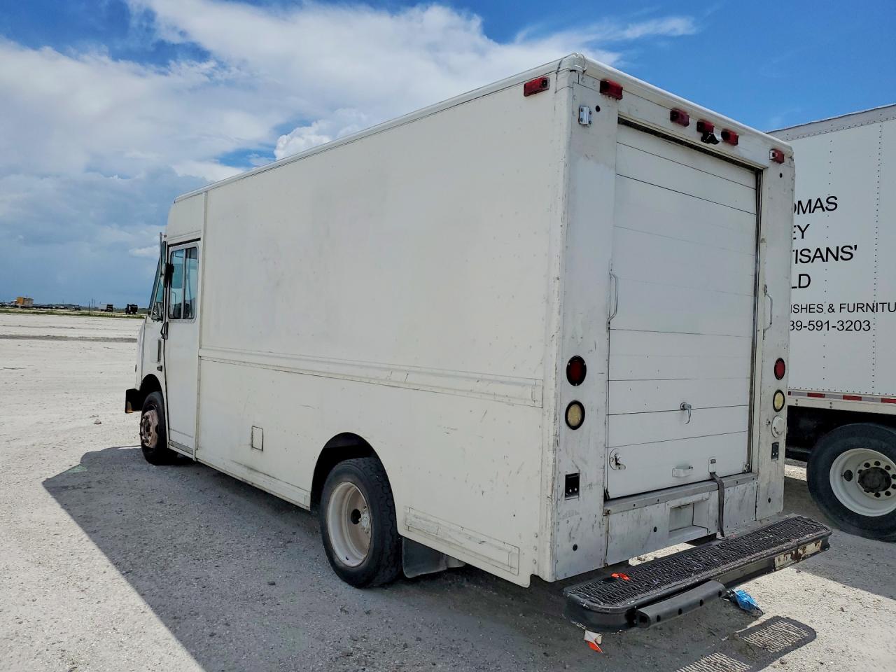 2004 WORKHORSE ALL OTHER