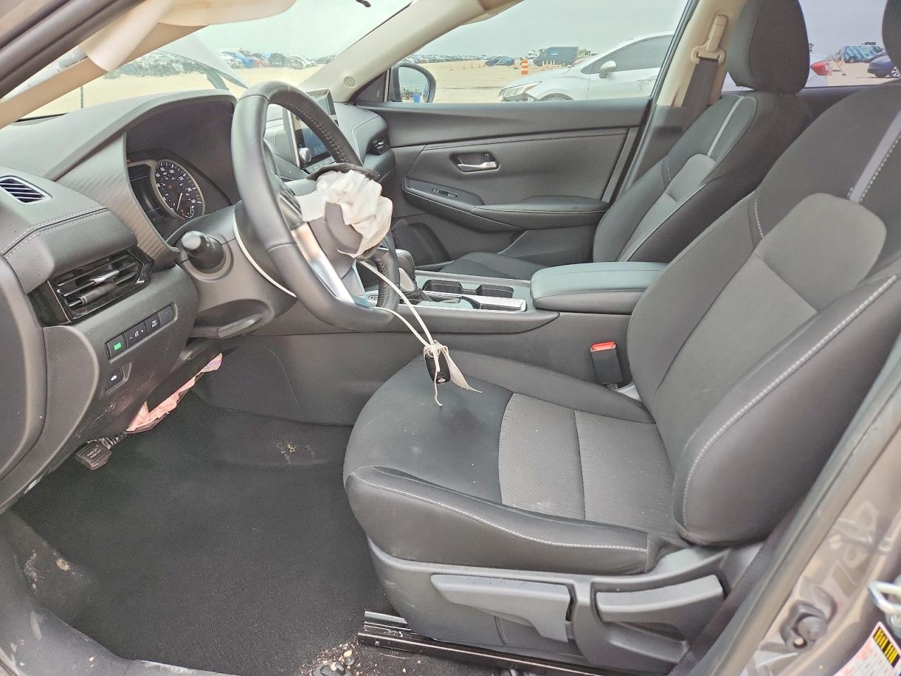2025 NISSAN SENTRA