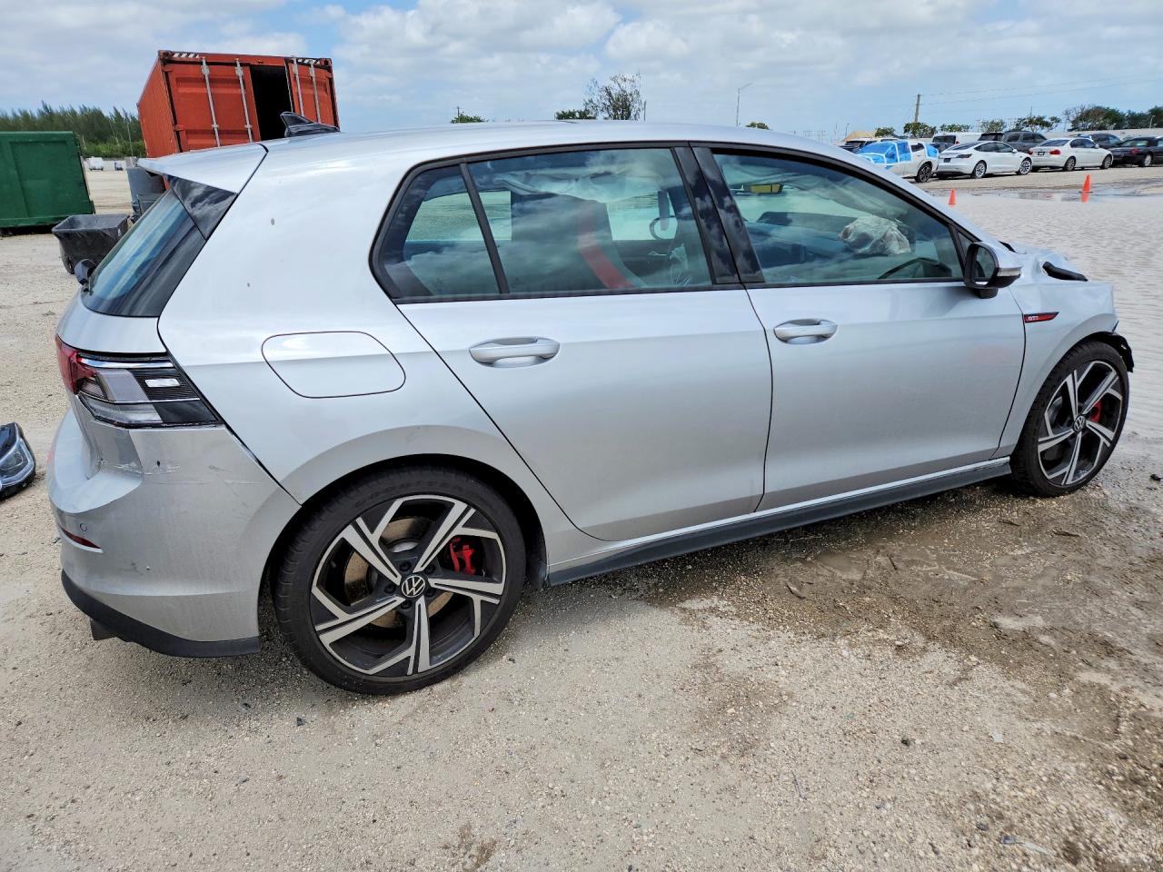 2024 VOLKSWAGEN GTI