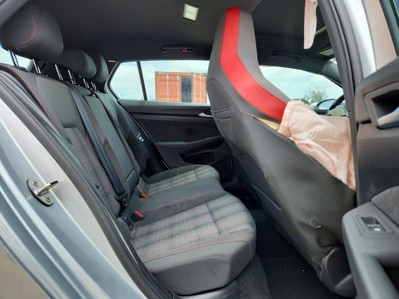 2024 VOLKSWAGEN GTI