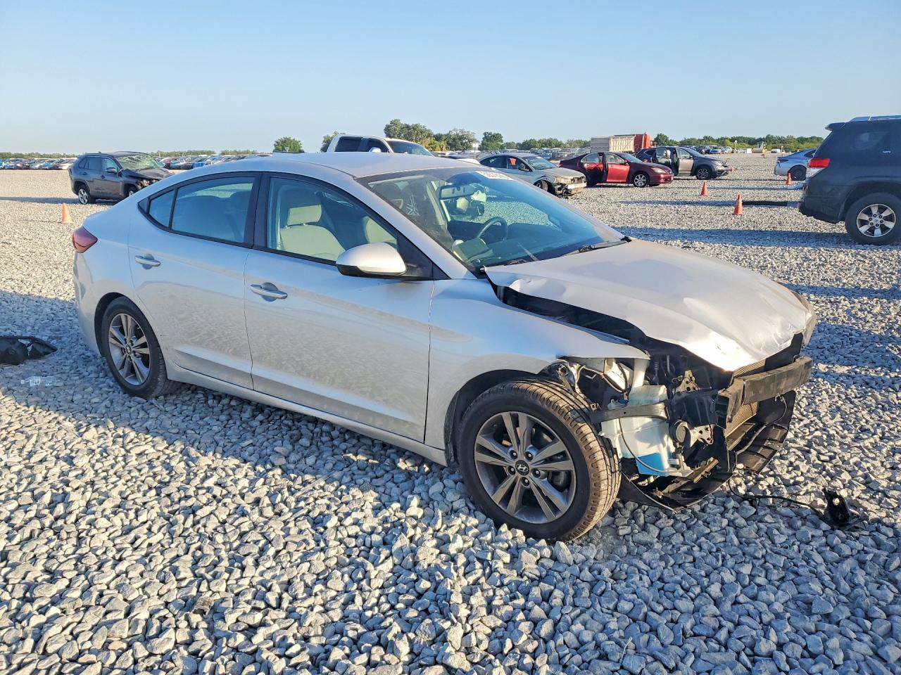 2017 HYUNDAI ELANTRA