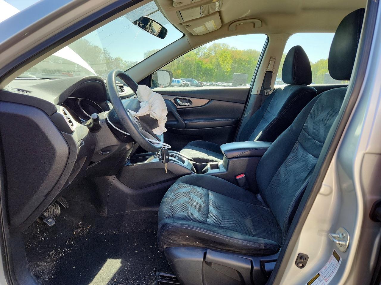 2016 NISSAN ROGUE