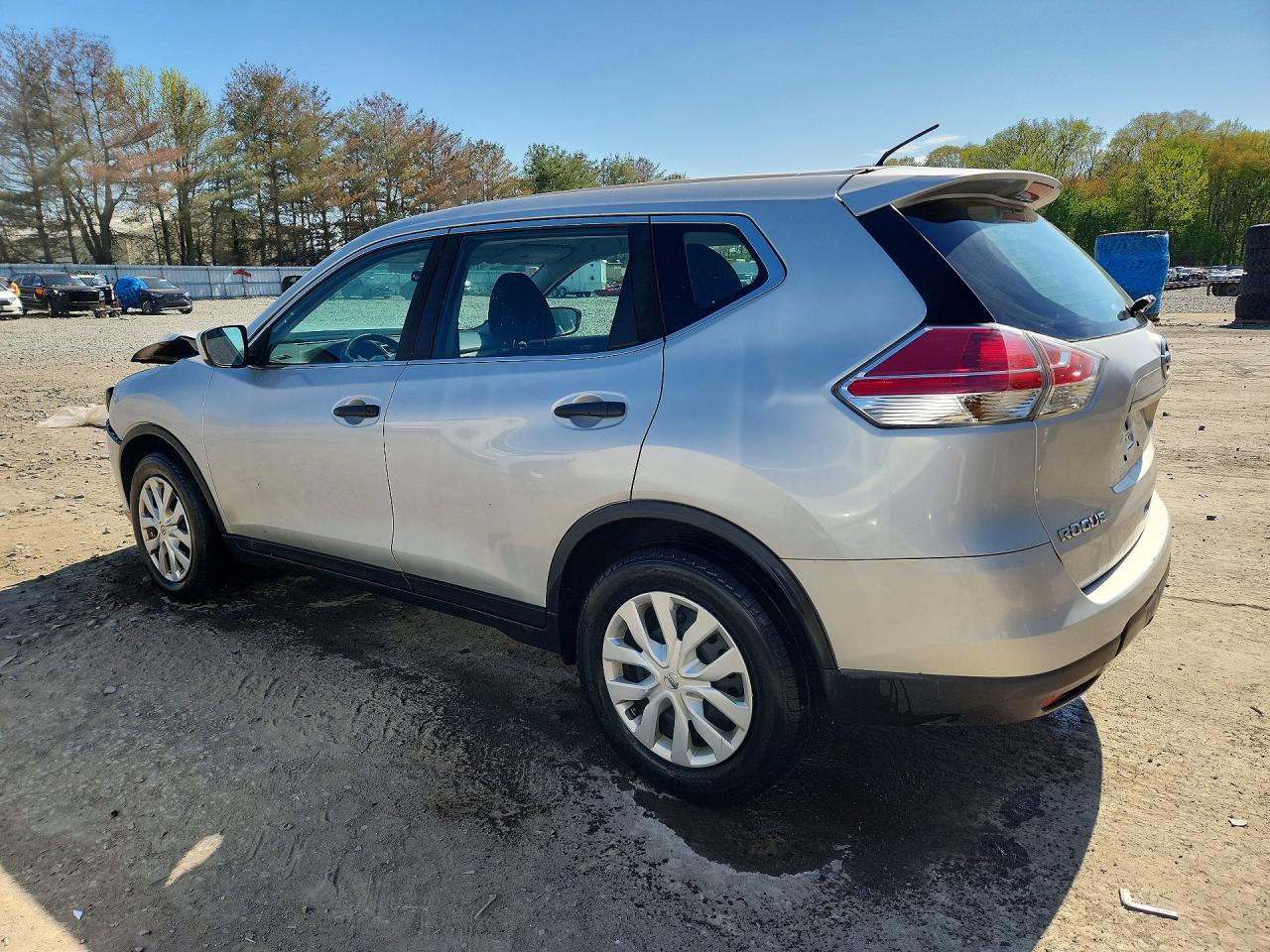 2016 NISSAN ROGUE