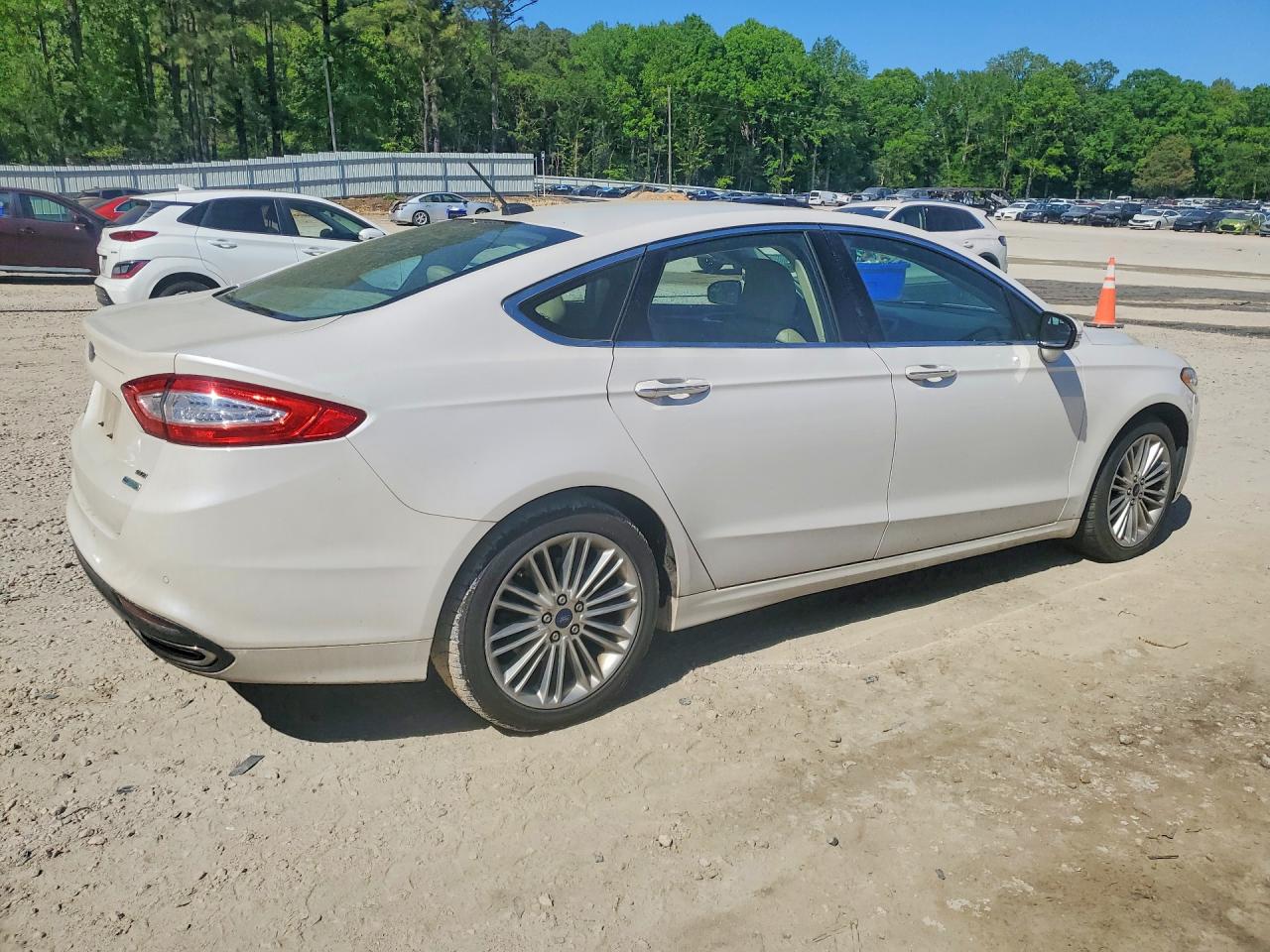 2016 FORD FUSION