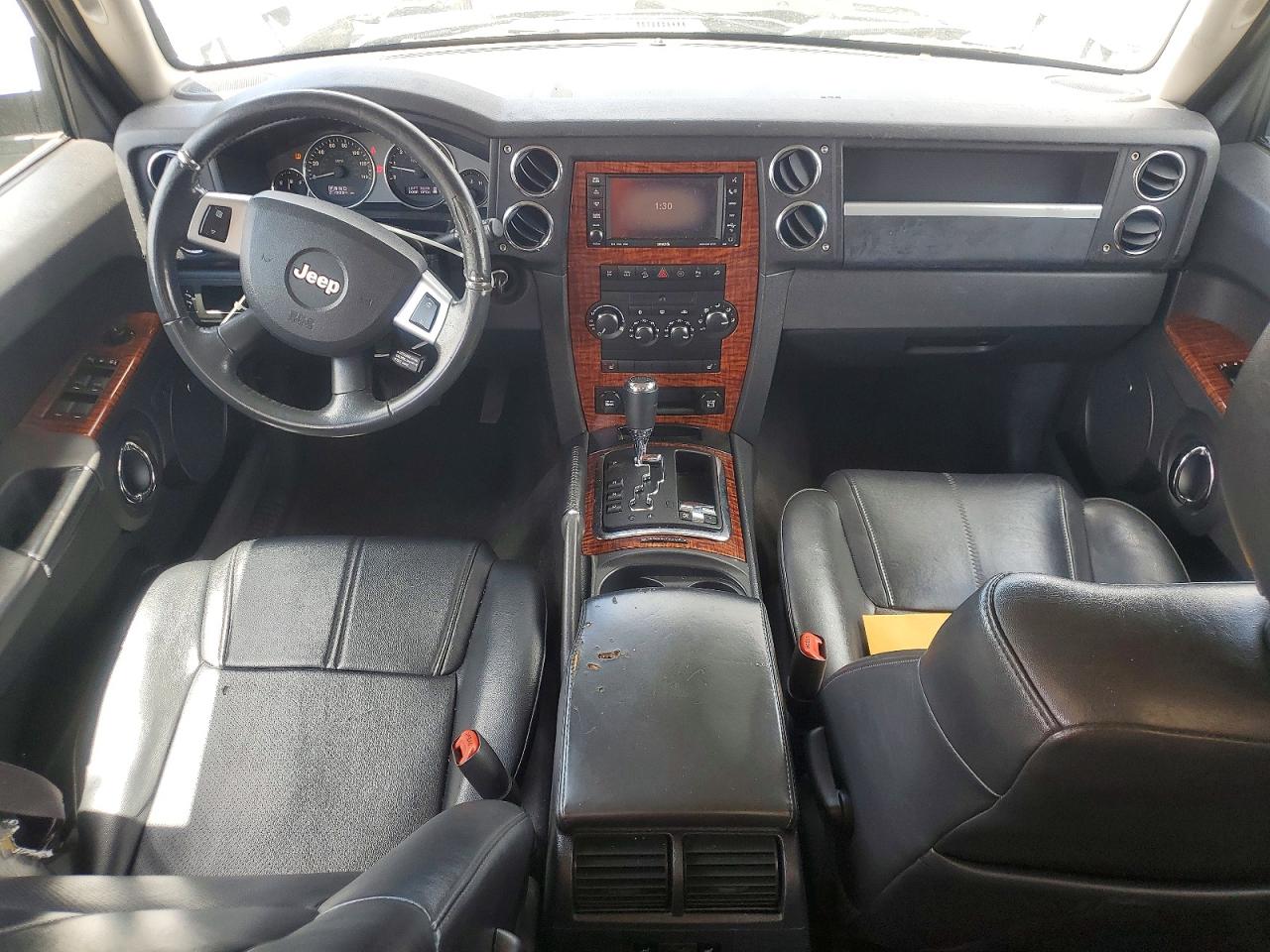 2010 JEEP COMMANDER