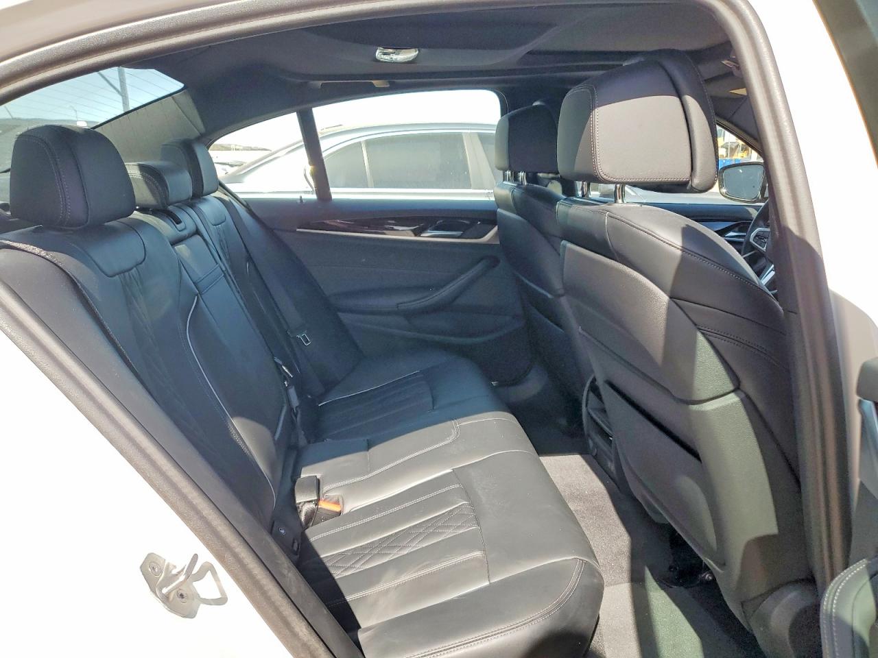 2023 BMW 5 SERIES
