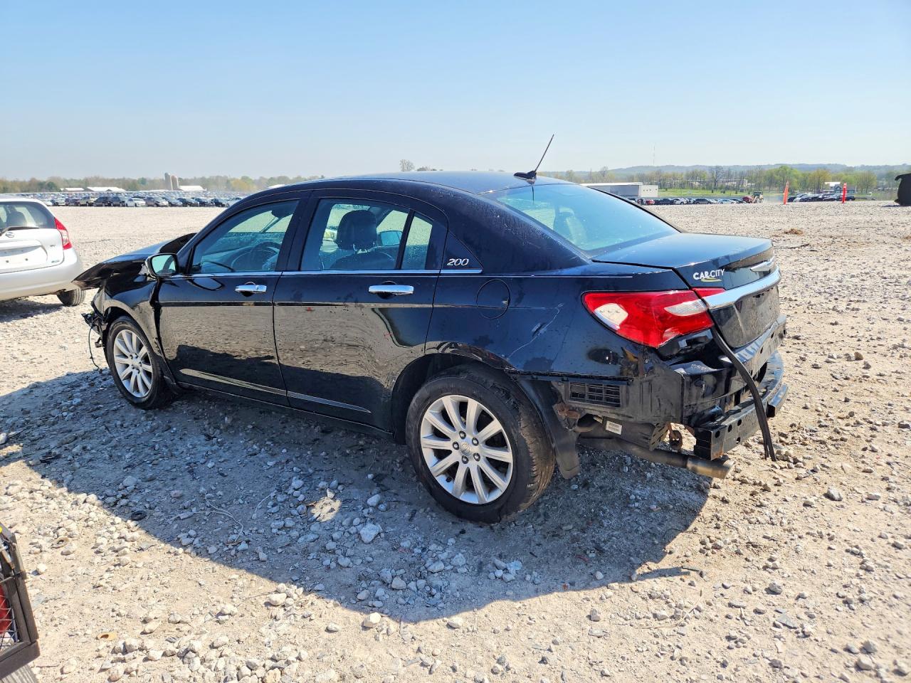 2013 CHRYSLER 200