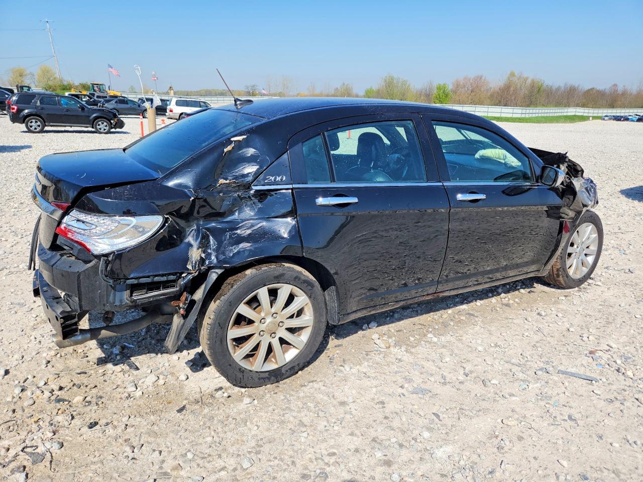 2013 CHRYSLER 200