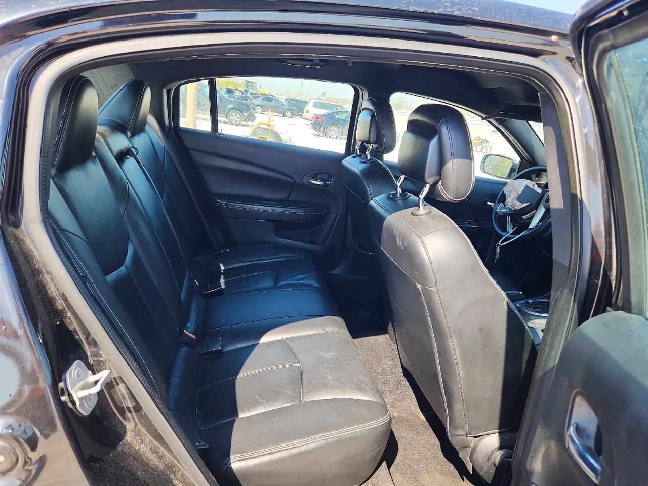 2013 CHRYSLER 200