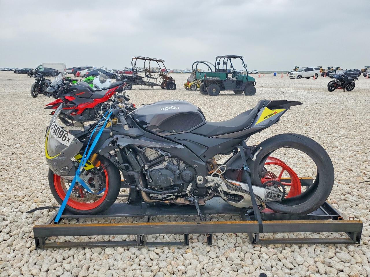 2026 APRILIA MOTORCYCLE