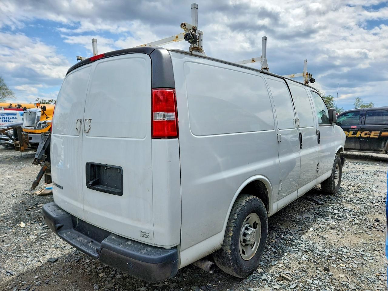 2020 CHEVROLET EXPRESS