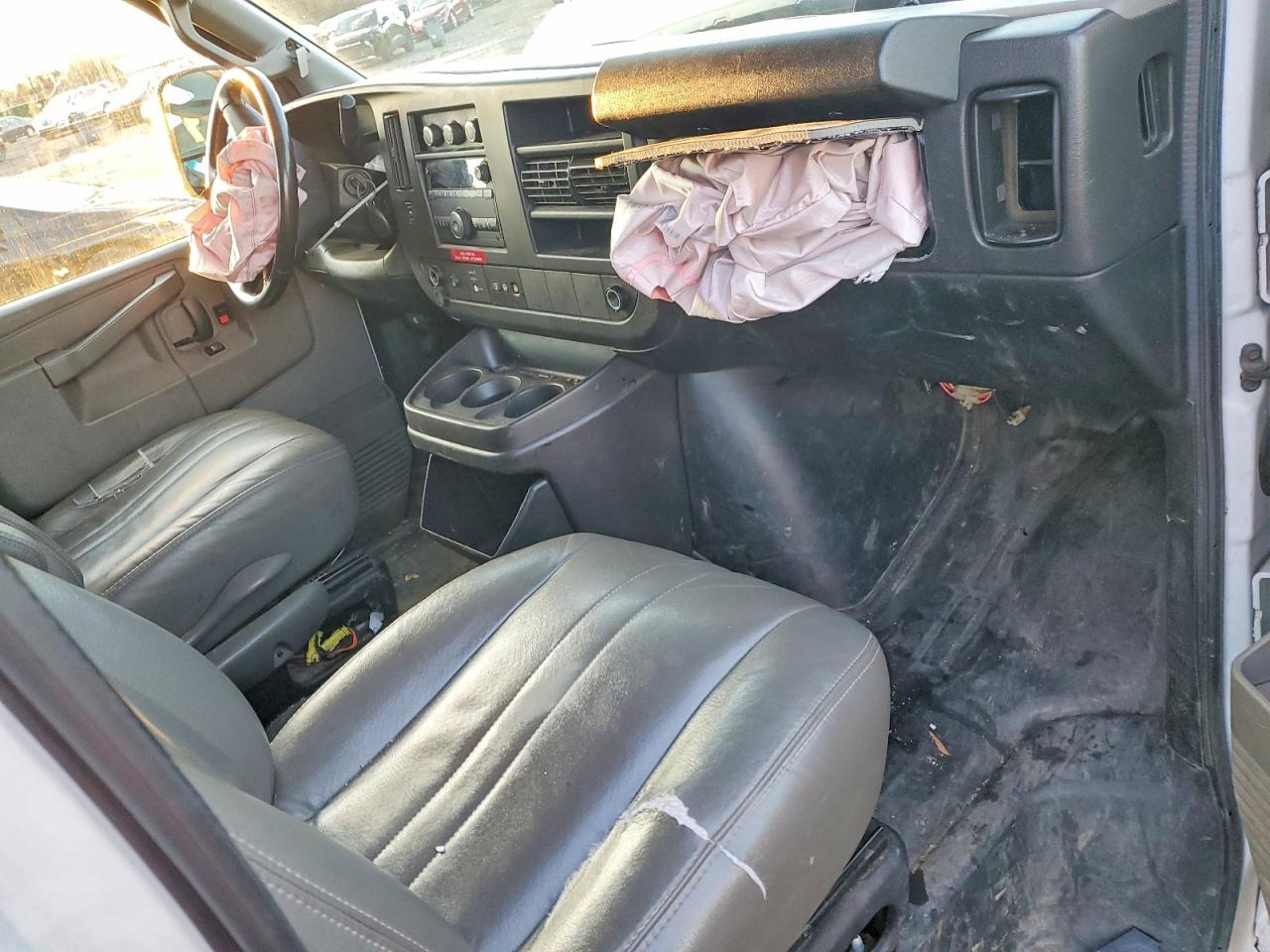 2020 CHEVROLET EXPRESS