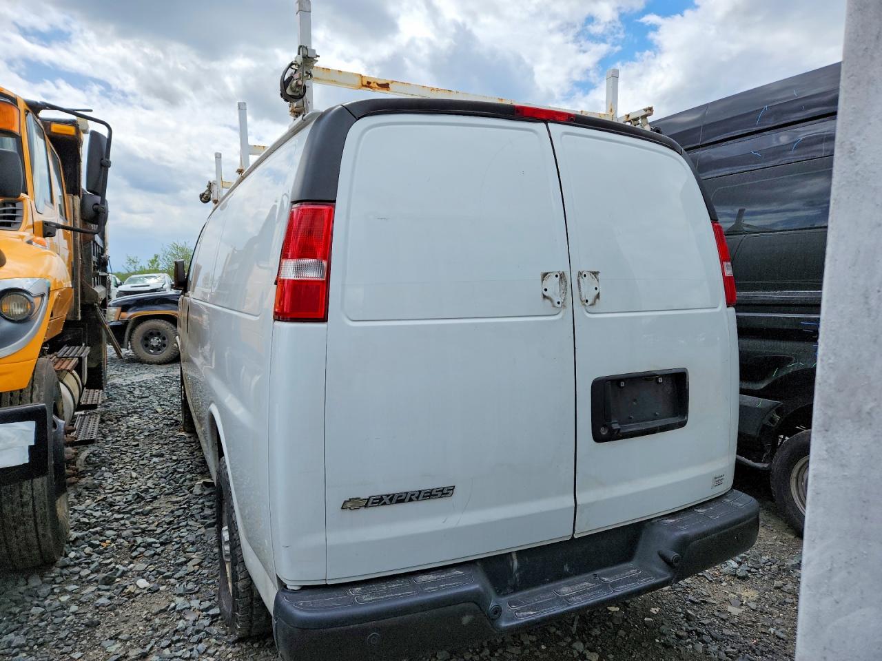 2020 CHEVROLET EXPRESS