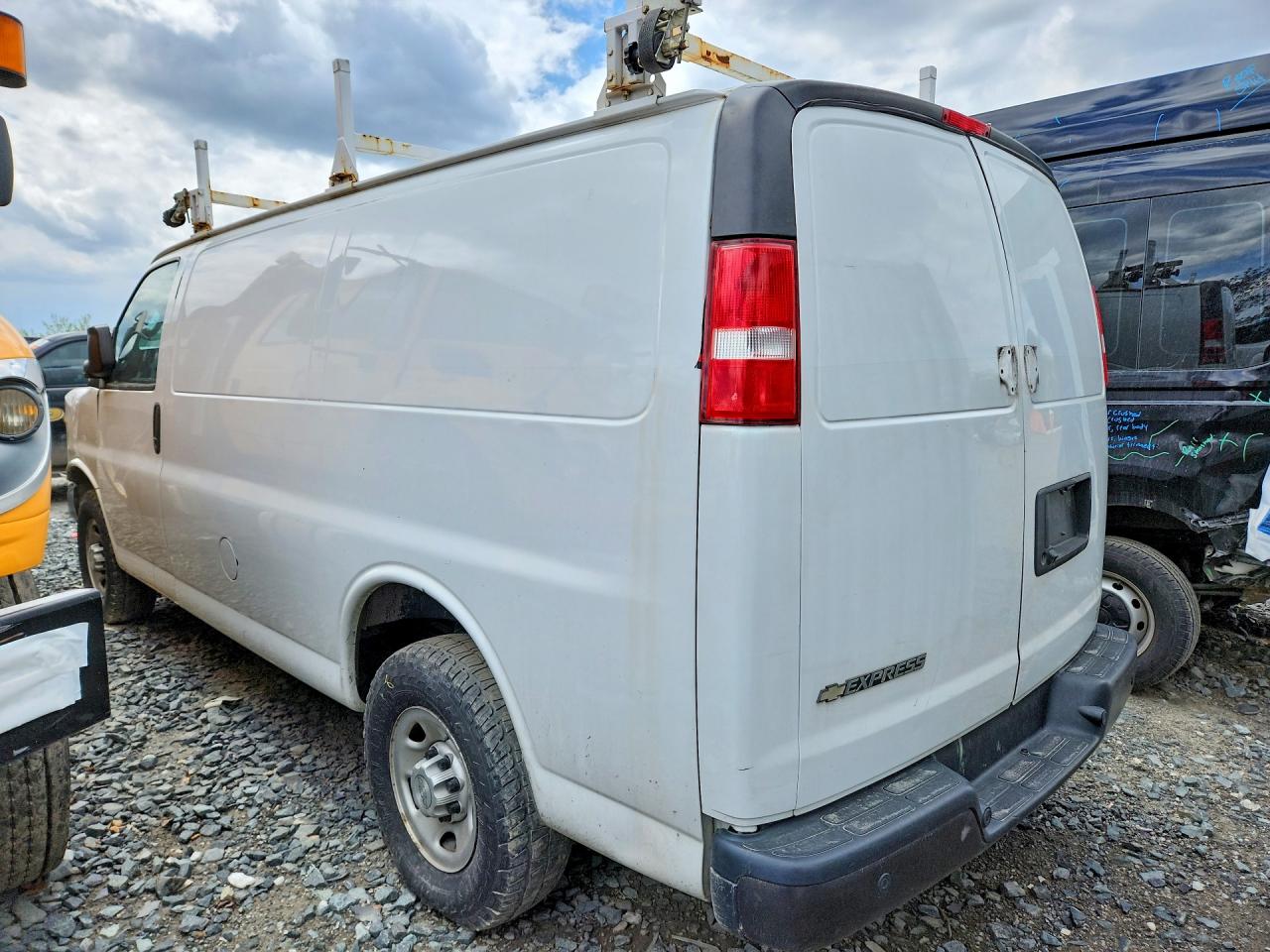 2020 CHEVROLET EXPRESS
