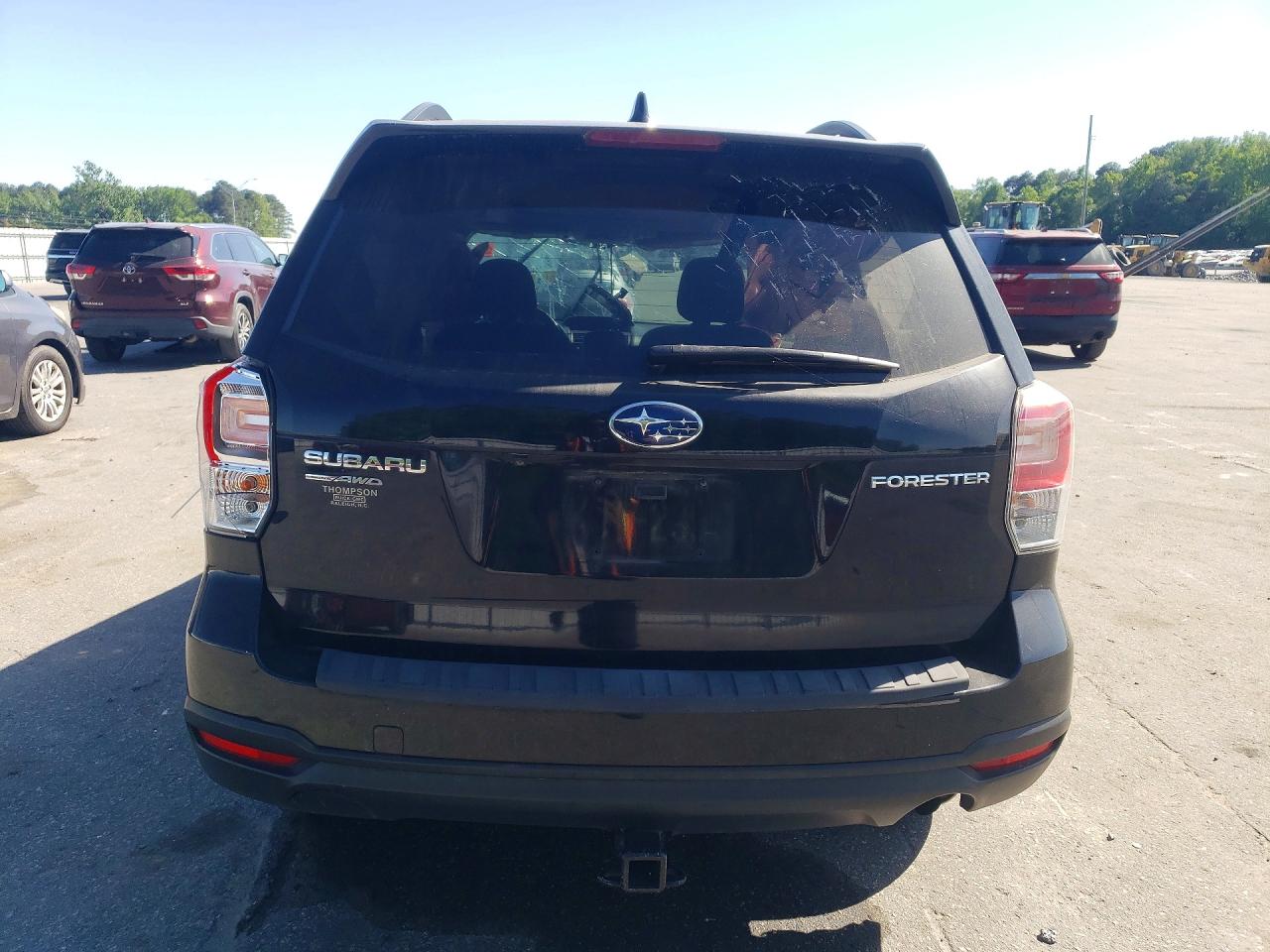 2017 SUBARU FORESTER