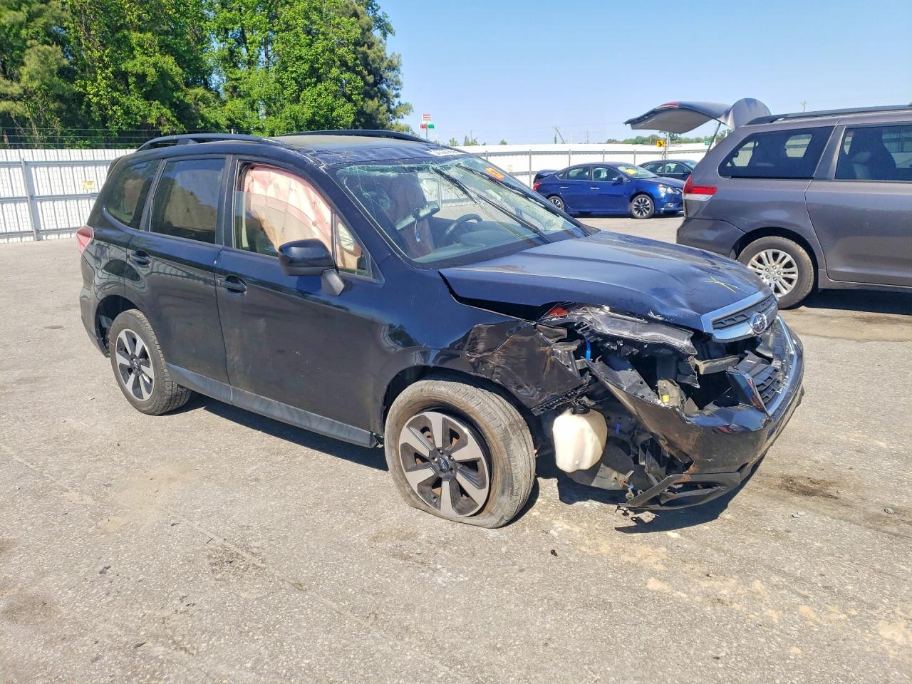 2017 SUBARU FORESTER