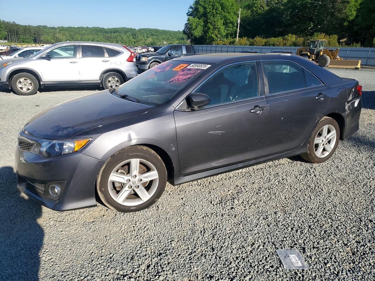 2013 TOYOTA CAMRY