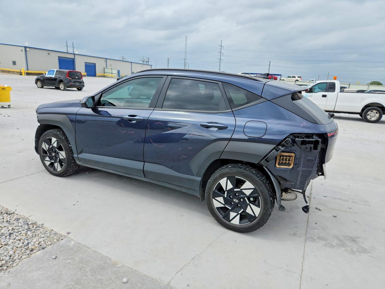 2024 HYUNDAI KONA