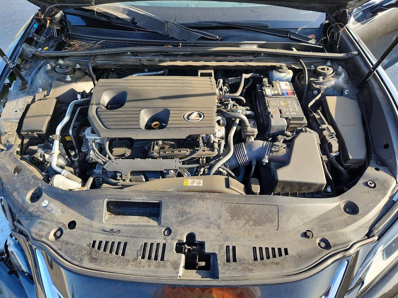 2022 LEXUS ES250