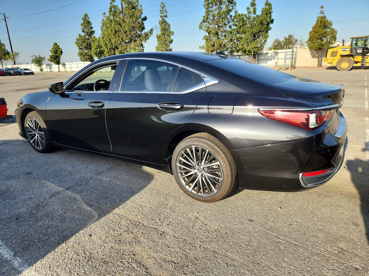 2022 LEXUS ES250