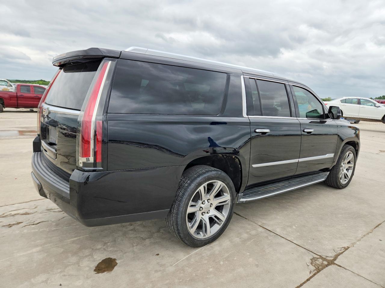 2016 CADILLAC ESCALADE