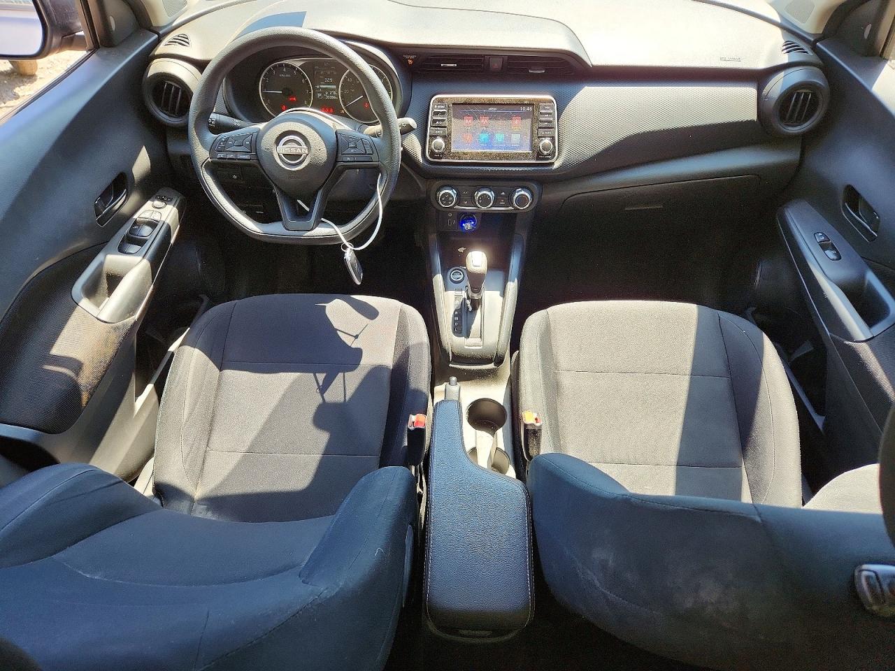 2024 NISSAN KICKS