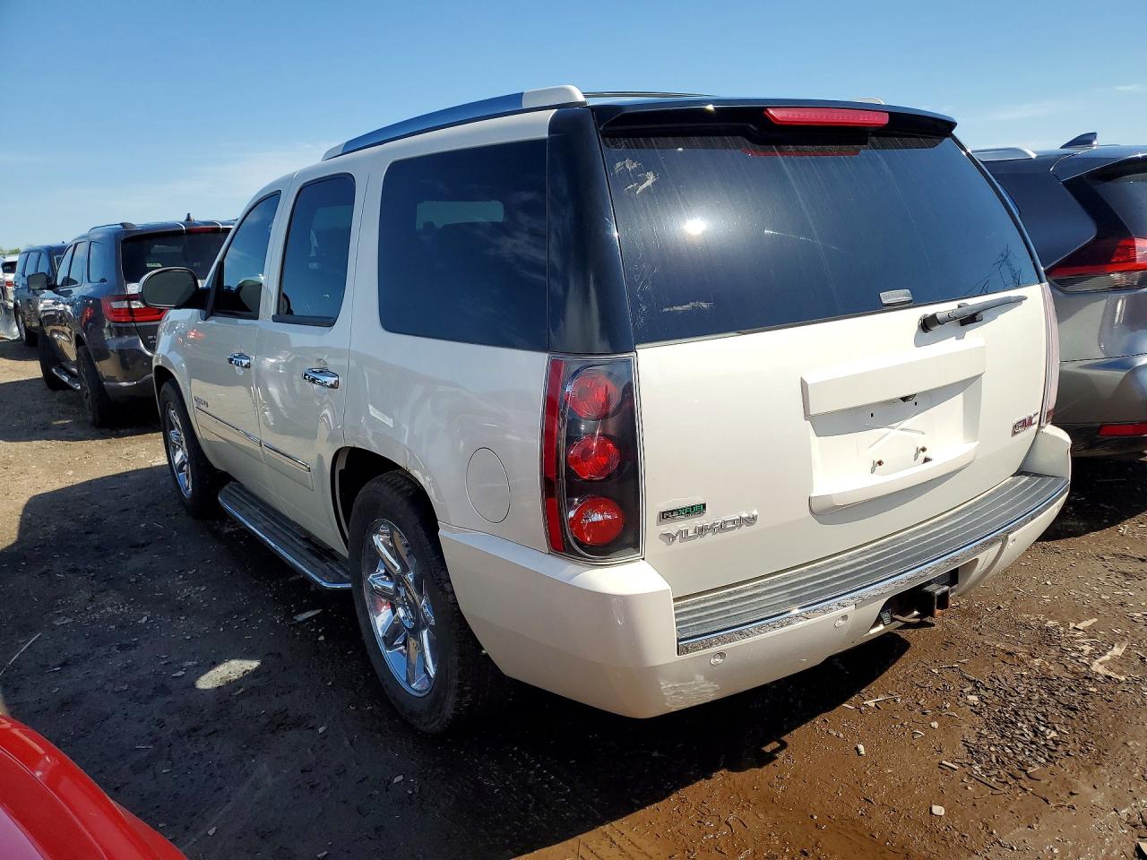 2010 GMC YUKON