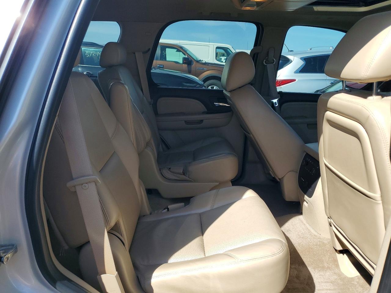 2010 GMC YUKON