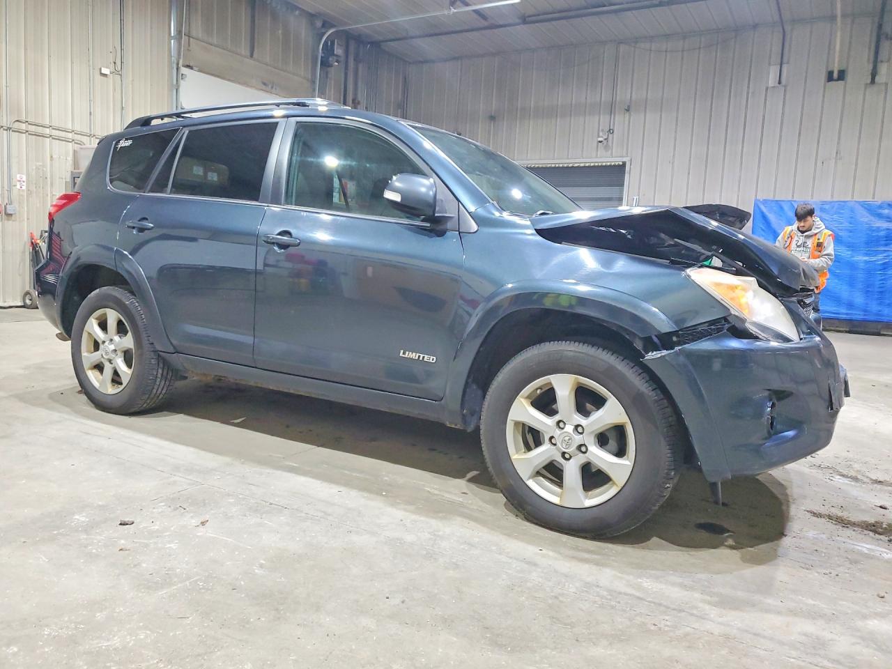 2011 TOYOTA RAV4