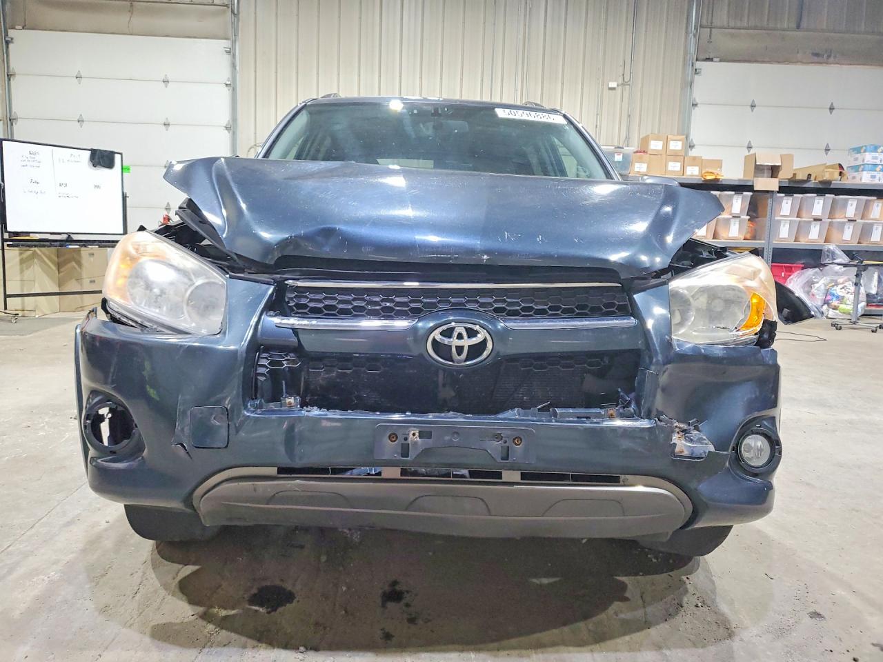 2011 TOYOTA RAV4
