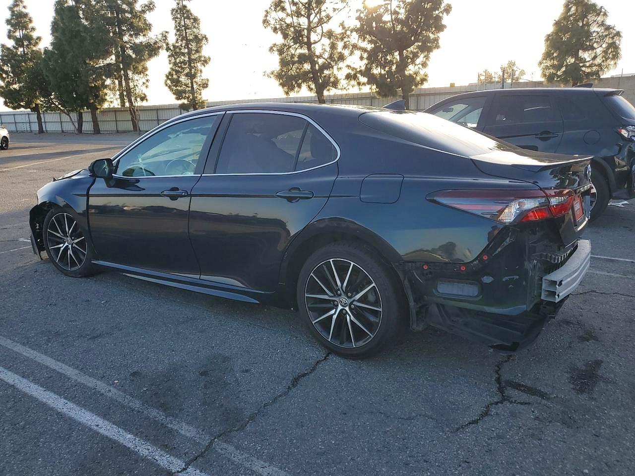 2021 TOYOTA CAMRY