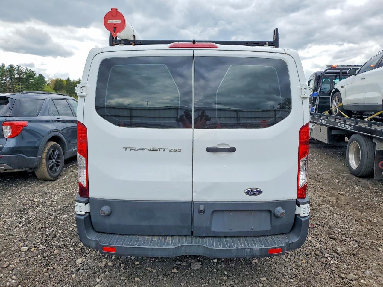 2017 FORD TRANSIT