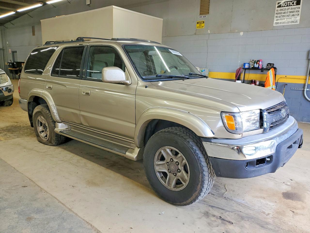 2001 TOYOTA 4RUNNER