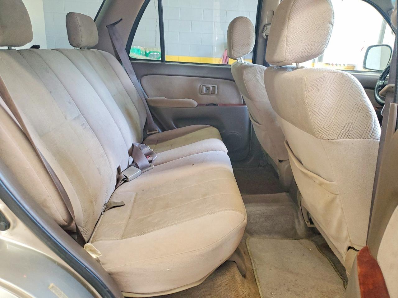 2001 TOYOTA 4RUNNER