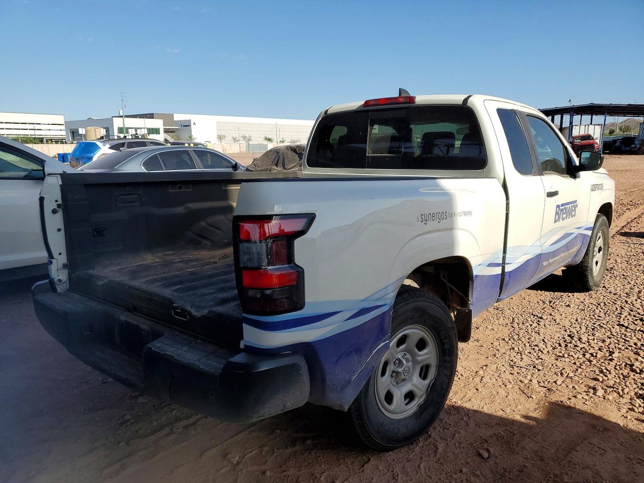2025 NISSAN FRONTIER