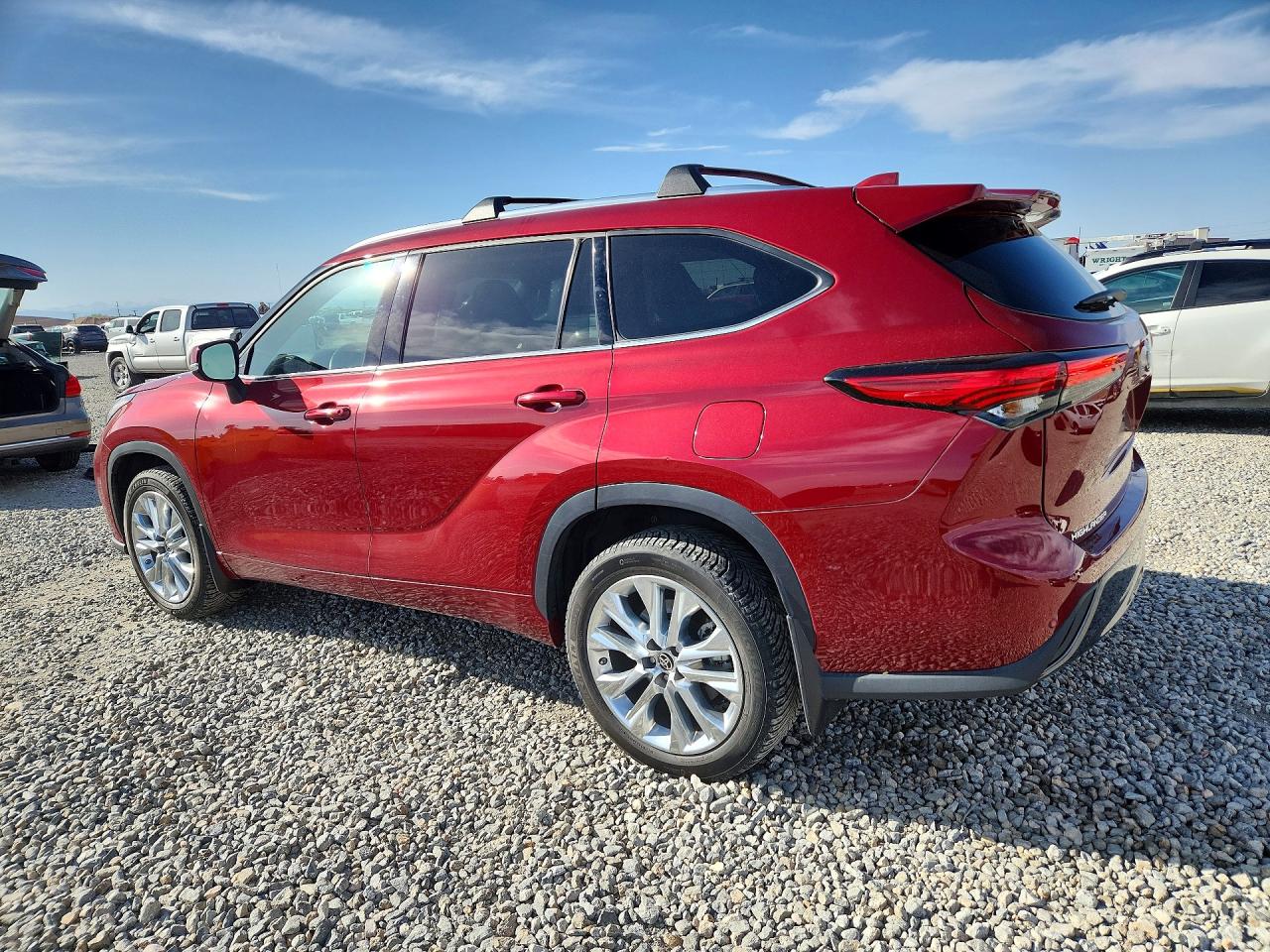 2022 TOYOTA HIGHLANDER