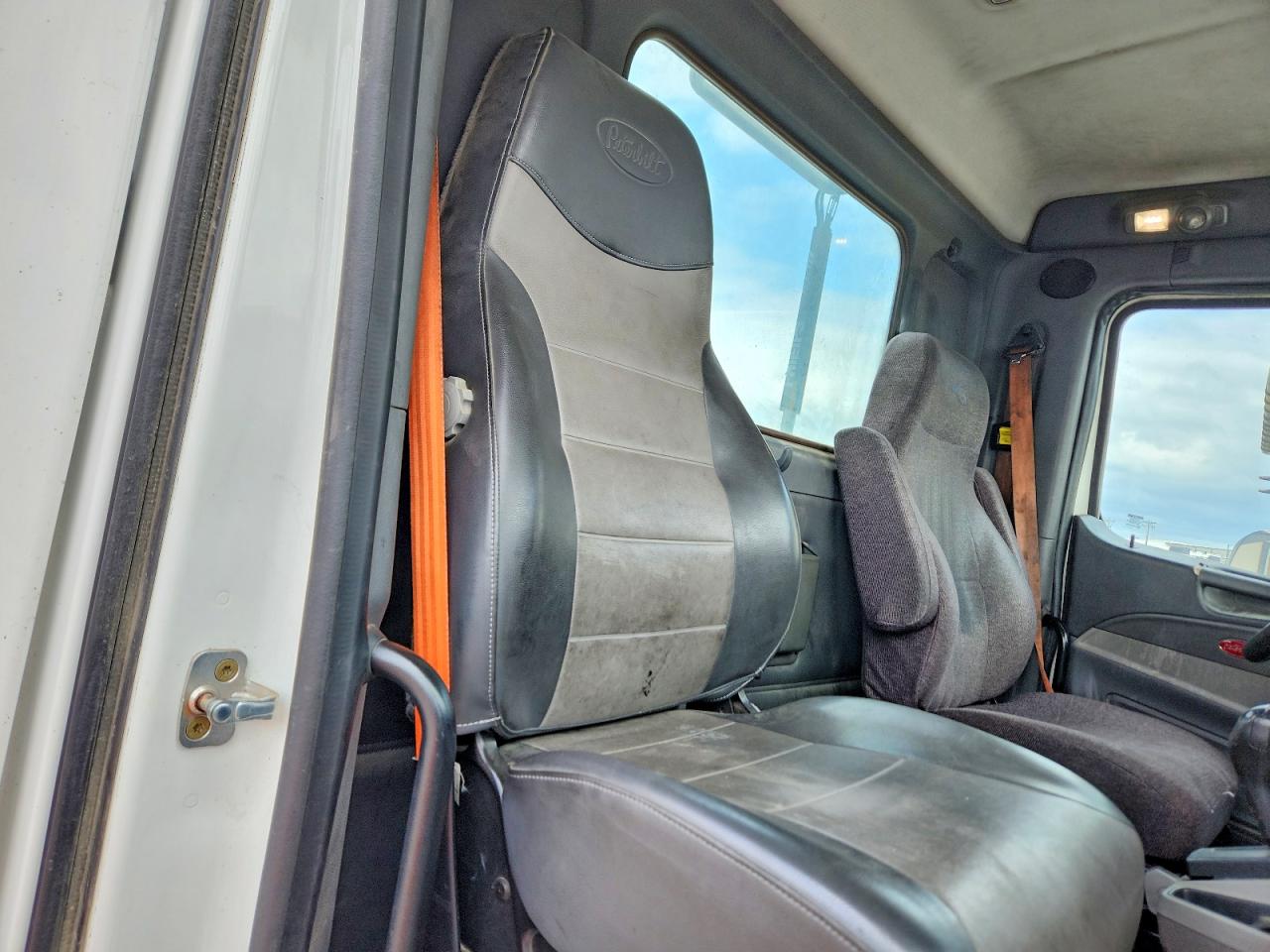 2015 PETERBILT ALL OTHER