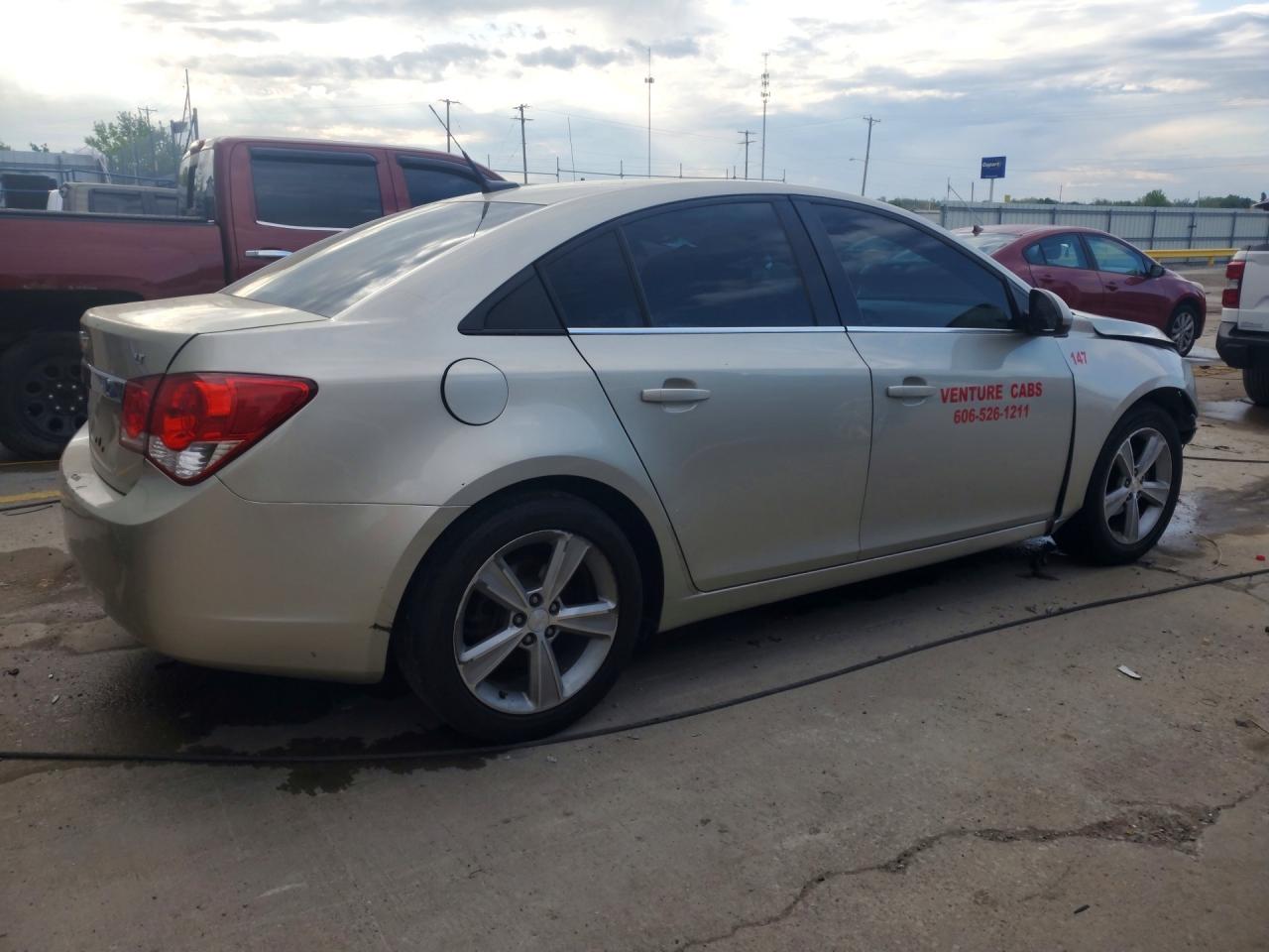 2013 CHEVROLET CRUZE