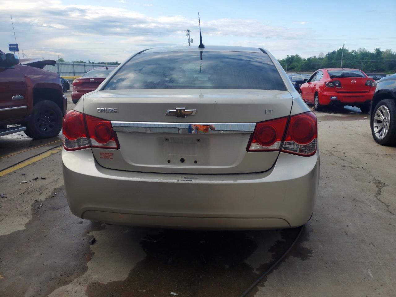 2013 CHEVROLET CRUZE