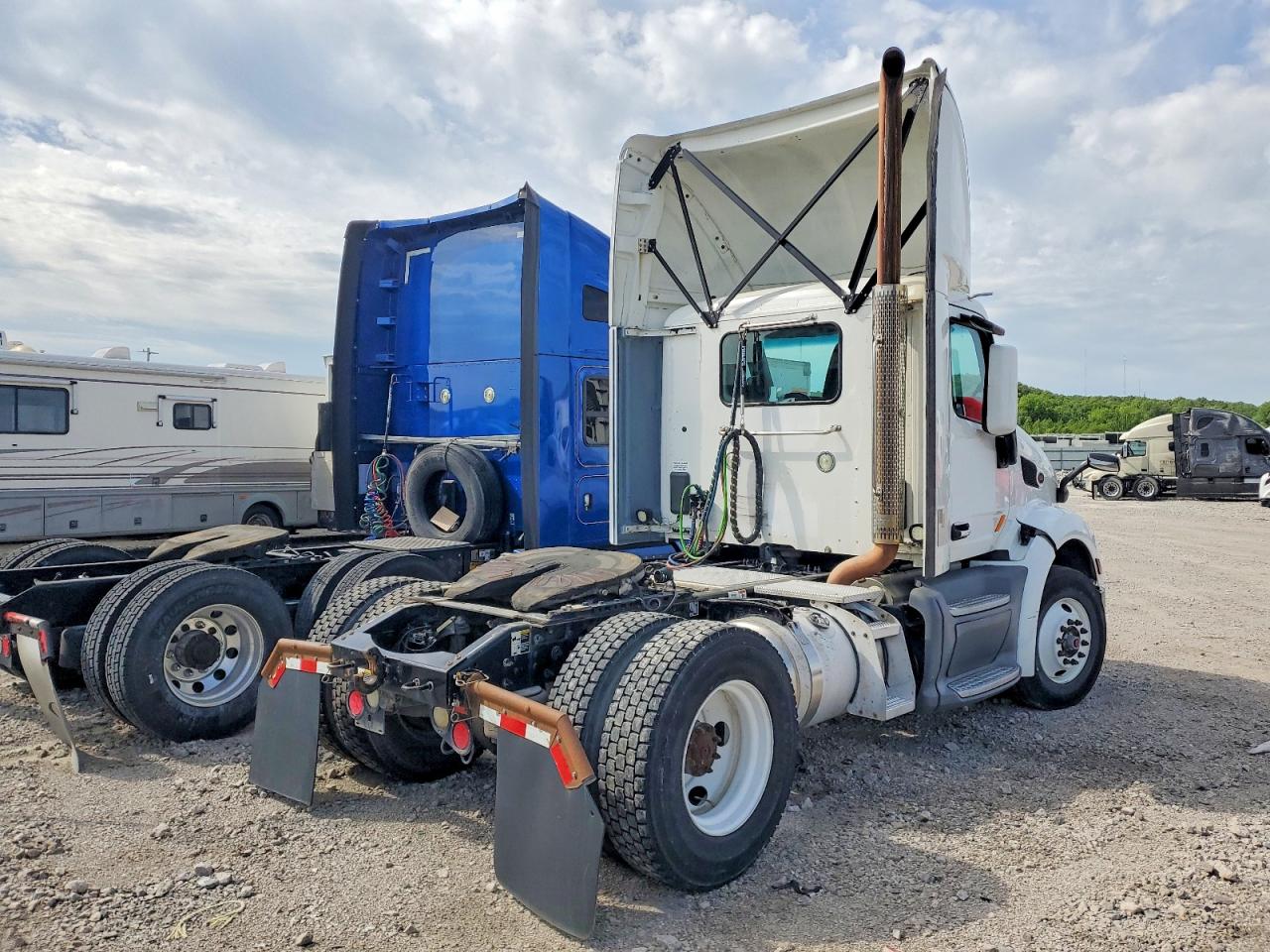 2017 PETERBILT ALL OTHER