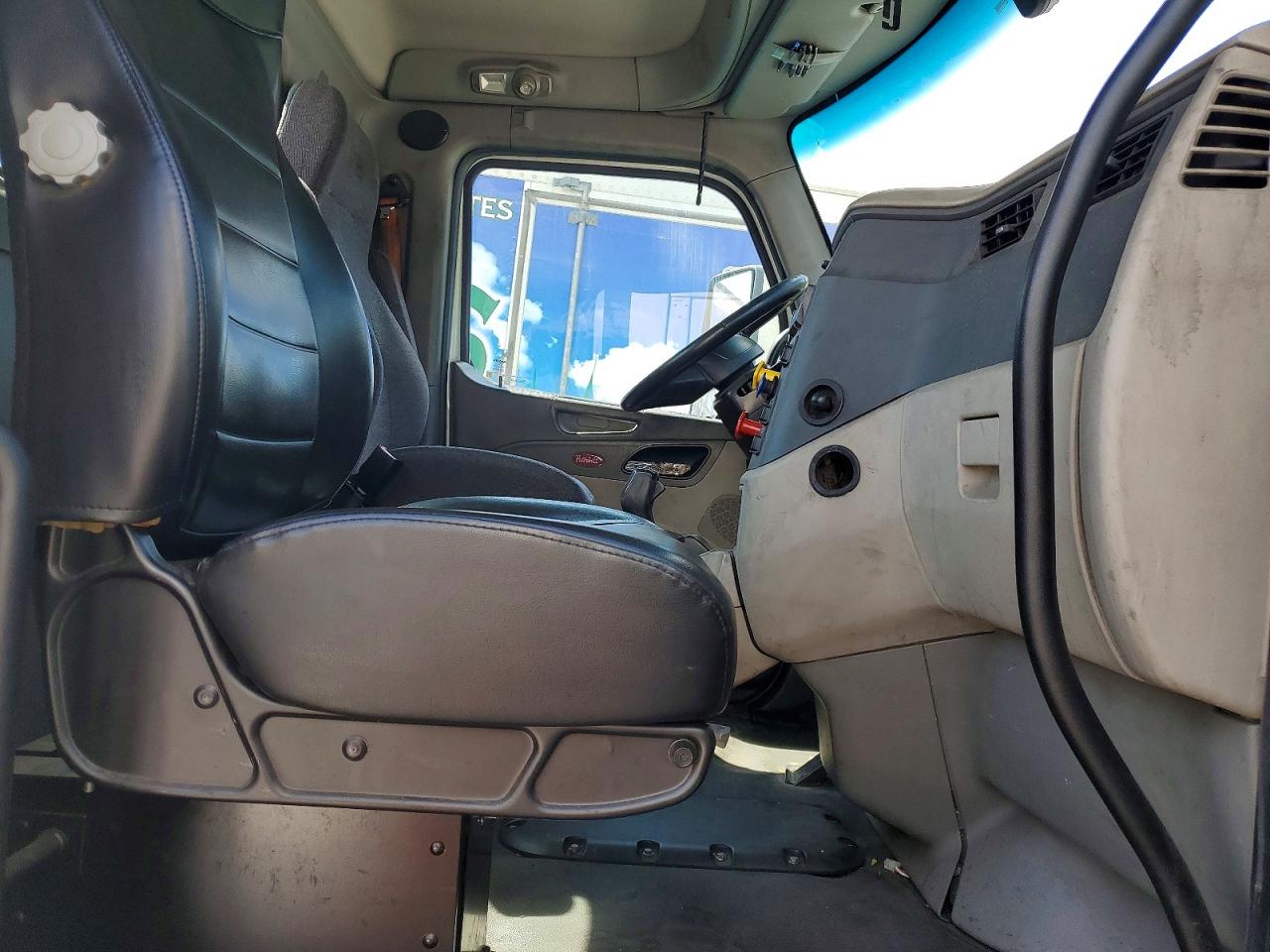 2018 PETERBILT ALL OTHER