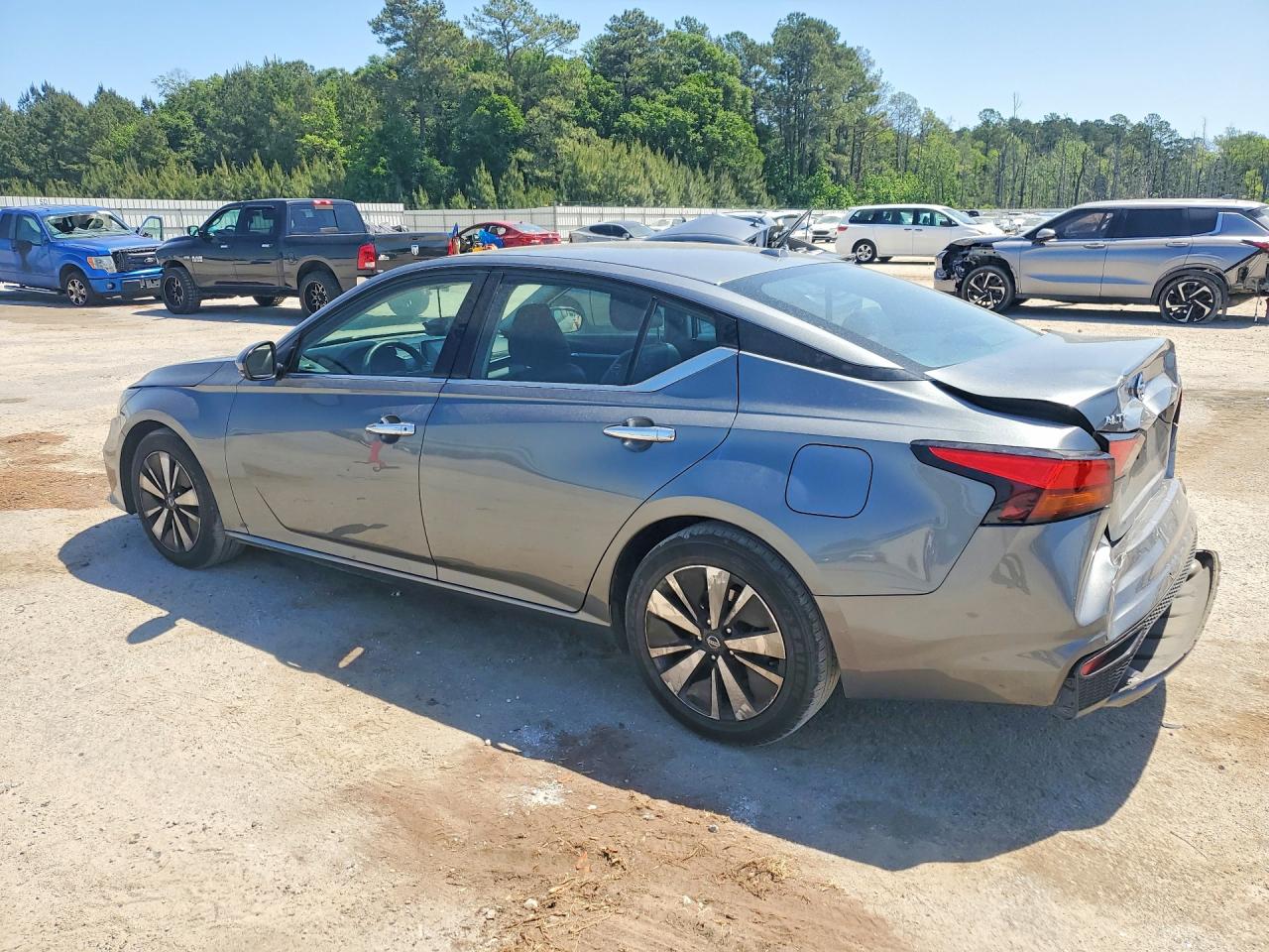 2019 NISSAN ALTIMA