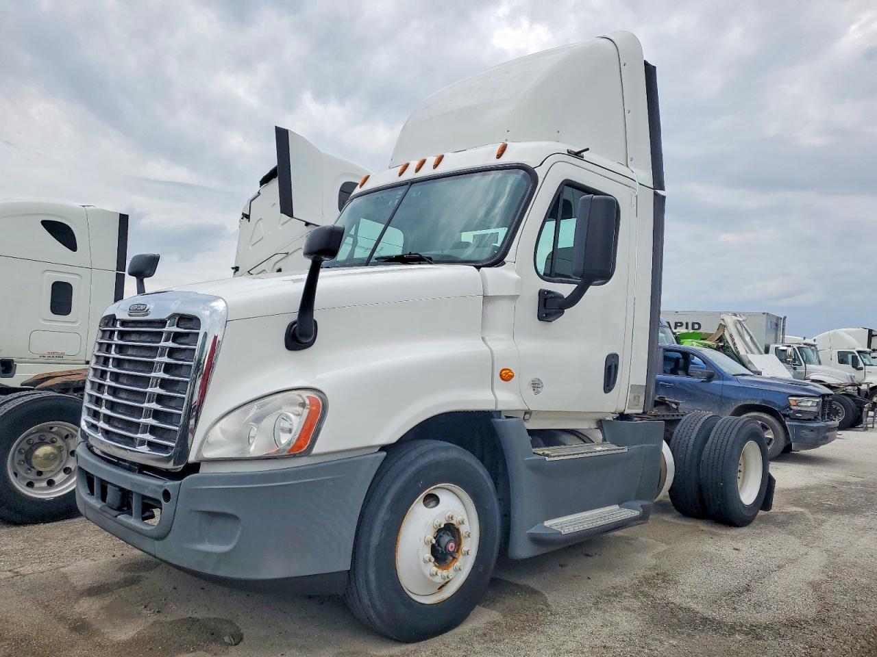 2016 FREIGHTLINER ALL OTHER