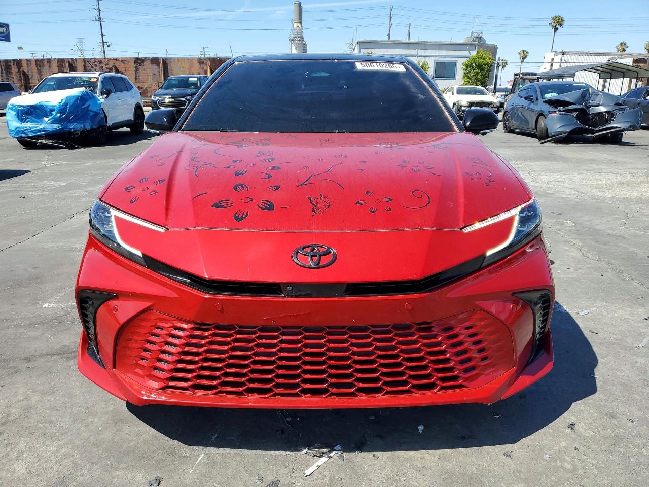 2025 TOYOTA CAMRY