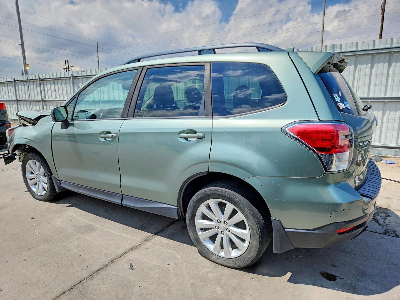 2017 SUBARU FORESTER